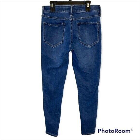 SO Low-Rise Ripped Ankle Jeggings Size 9/29W - Picture 3 of 7